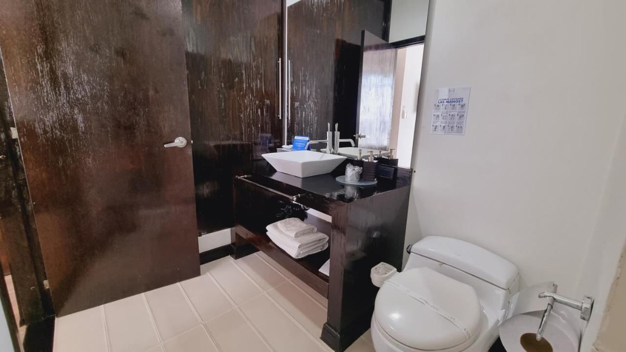 Habitat Suites Hotel ペレイラ エクステリア 写真