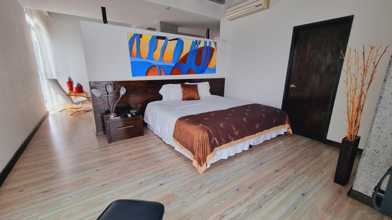 Habitat Suites Hotel ペレイラ エクステリア 写真