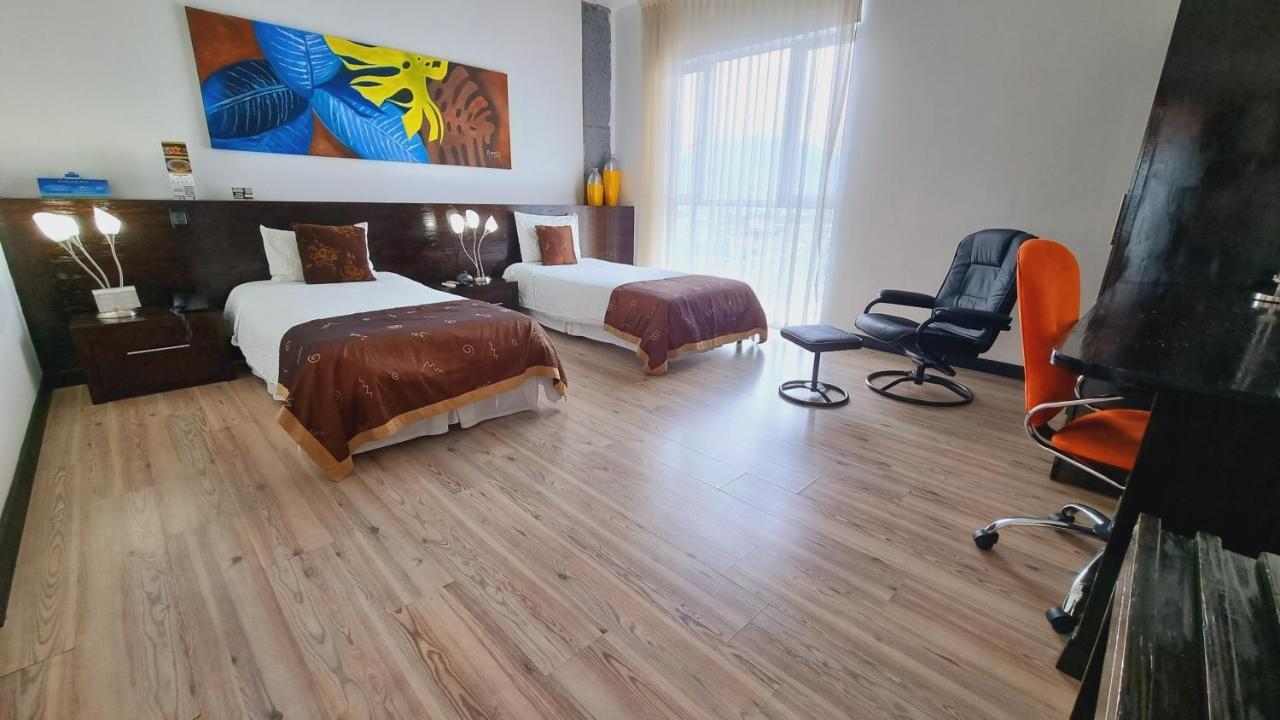 Habitat Suites Hotel ペレイラ エクステリア 写真